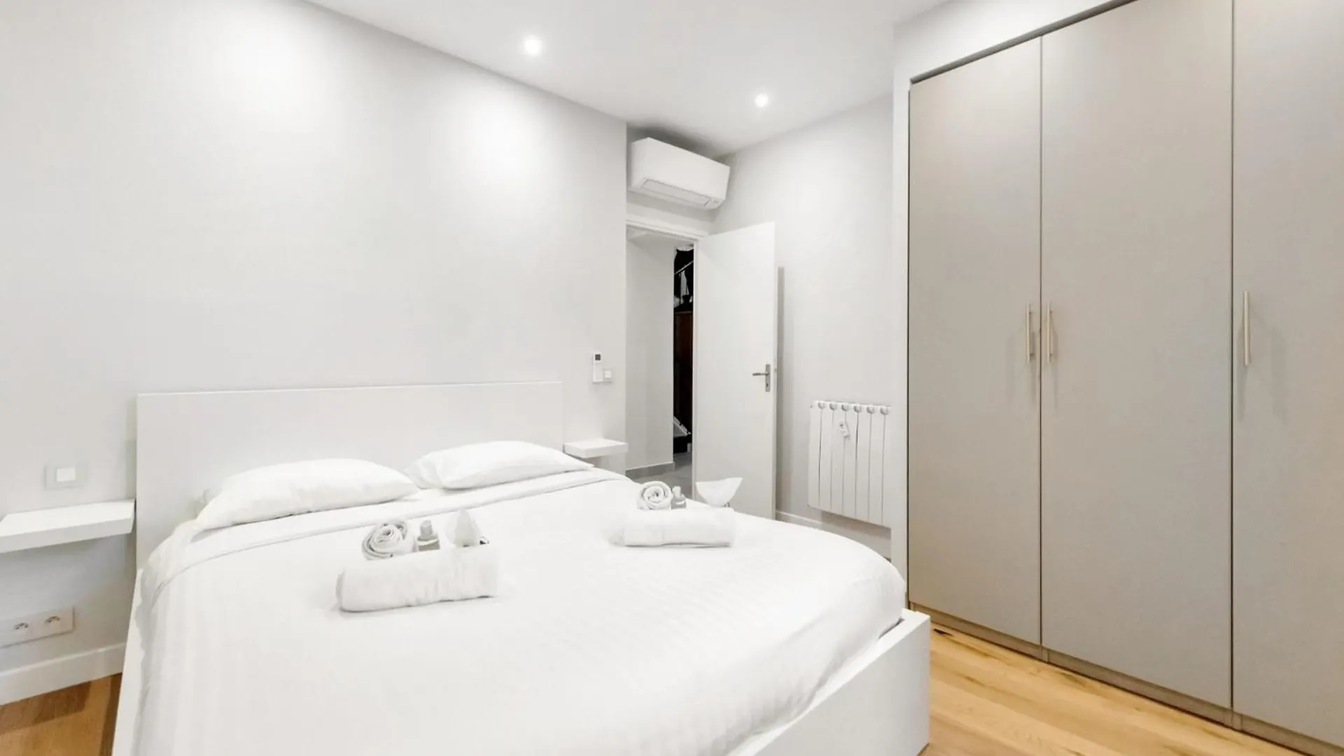 Villa Leon - Centre Cannes - 4 Chambres - Clim